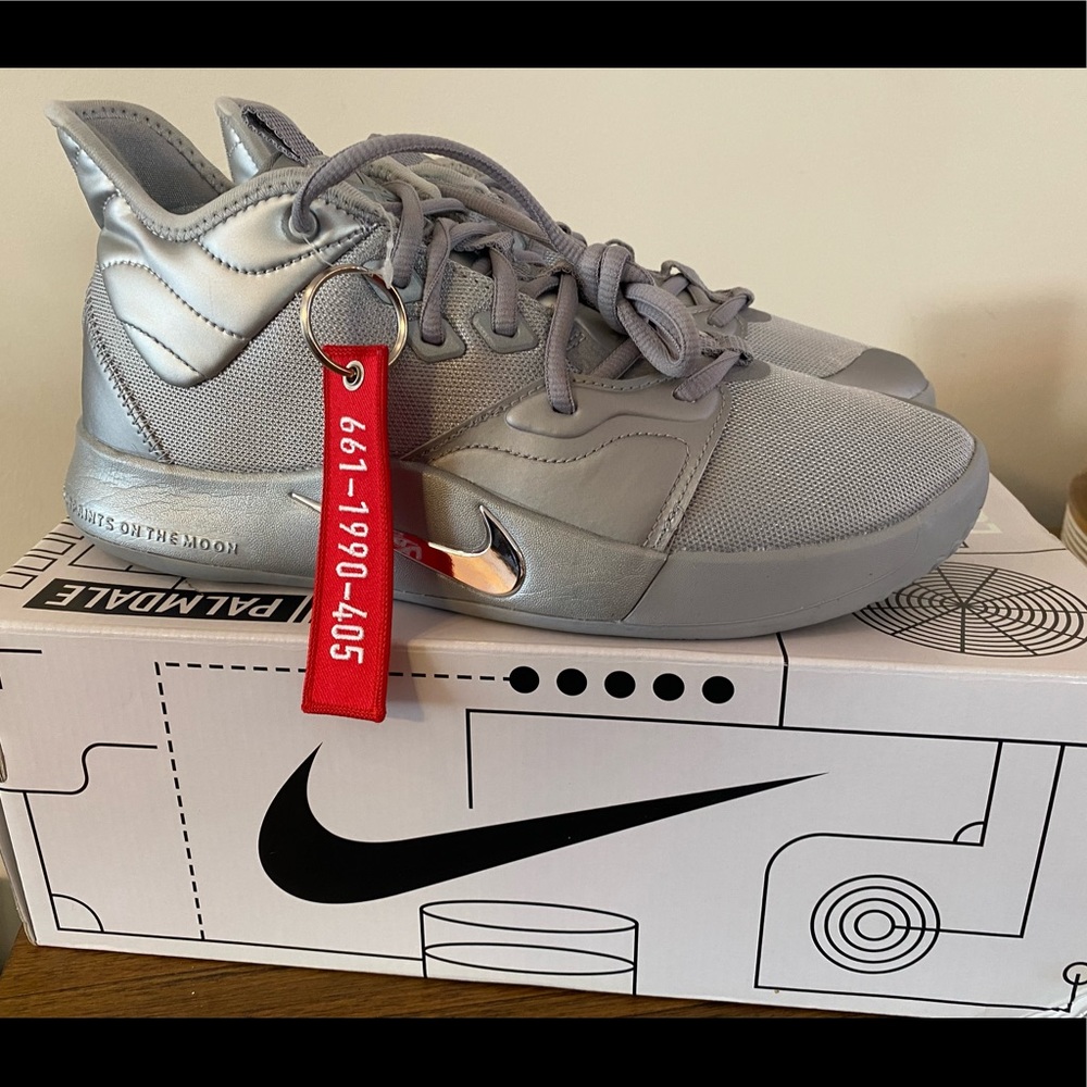 Nike PG 3 NASA